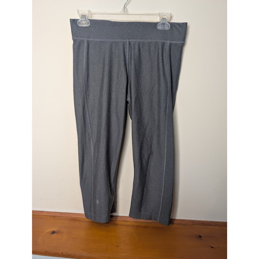 Under Armour Gray HeatGear Compression Crop Leggings – Women’s Large